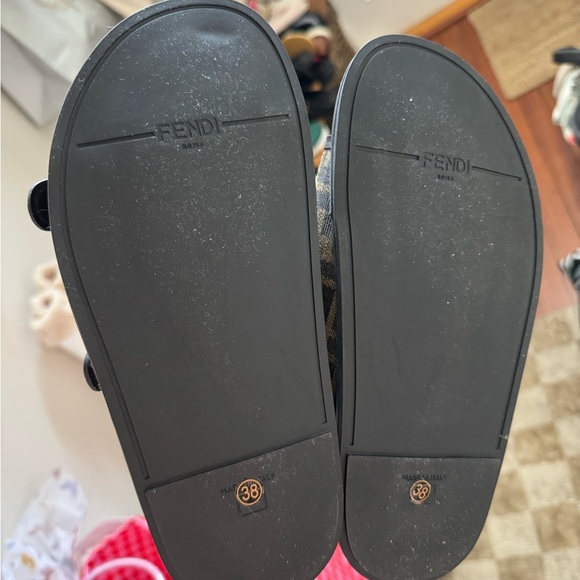 COPY - FF Slides size 38 never used - Picture 2 of 2